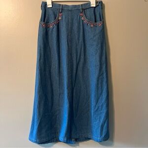Vintage 90s Susan Bristol Denim Floral embroidered Jean Skirt Cottagcore Size 8